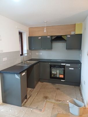 Studio Flat, Castle Gardens, NG7 - Photo 1