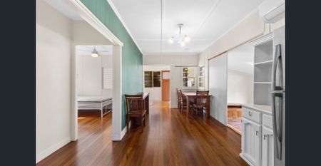 Furnished Two Bedroom Home in Chirn Park - Photo 5