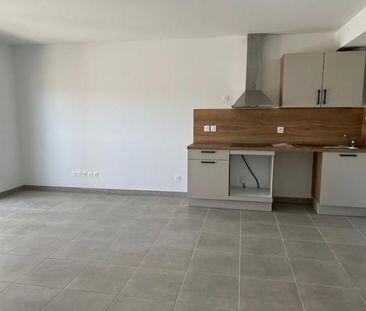 Location Appartement 3 pièces 62m² BRIGNOLES 83170 - Photo 3