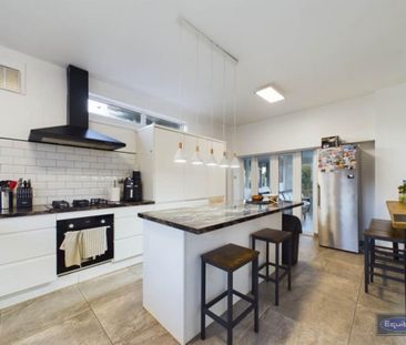 5 bedroom house of multiple occupation to rent - Photo 5