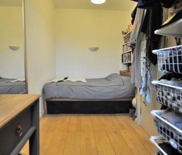 1 Bed Flat, Columbia Road, E2 - Photo 4