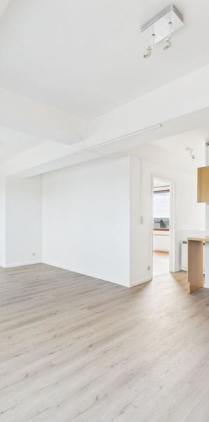 Appartement te huur in La Louvière voor € 725 met 1 slaapkamer - Photo 1