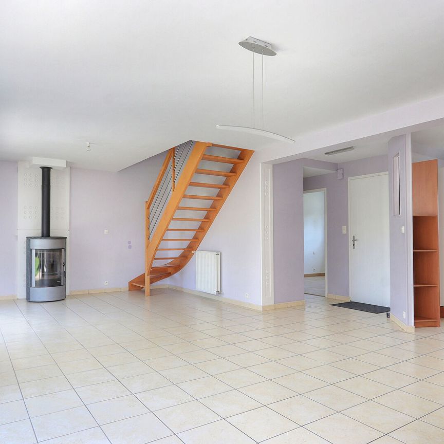 Location Maison 5 pièces 112m² CHANTEPIE 35135 - Photo 1