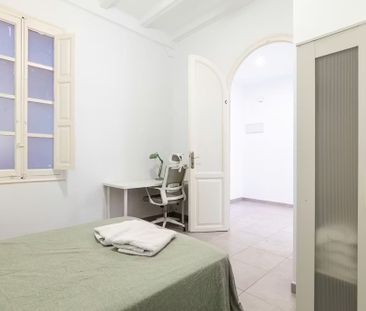 Carrer Martínez Cubells, Valencia, Valencian Community 46002 - Photo 3