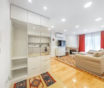 Rua São Nicolau 25, Estoril, Portugal, Cascais e Estoril, Lisbon 27... - Photo 1