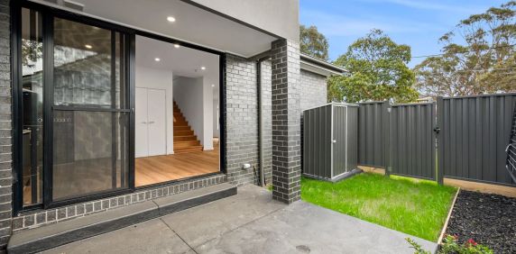 Stylish, Eco-Conscious Townhouse in an Unbeatable Location - Photo 2