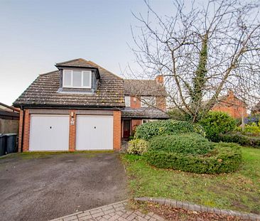 Albert Place, Ampthill, Bedford, MK45 2RZ - Photo 1