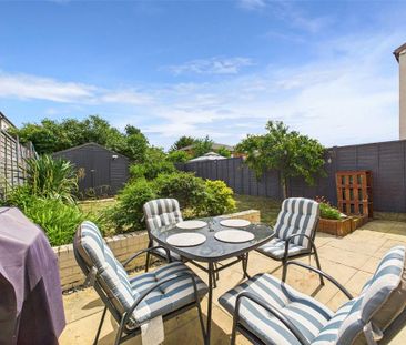 3 bedroom semi-detached house to rent - Photo 6