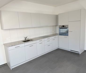 2.5 Zimmer, 85 m², 4. Stock - Photo 2