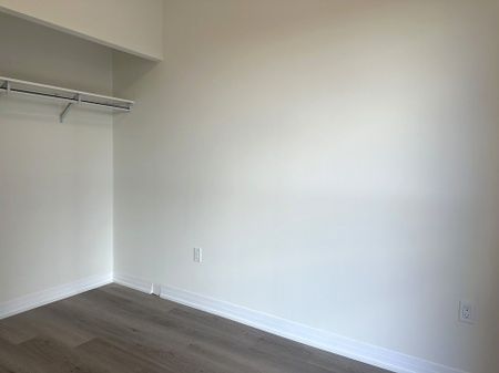 For Lease - 15 Watergarden Drive Unit# 412, Mississauga, Ontario - Photo 5