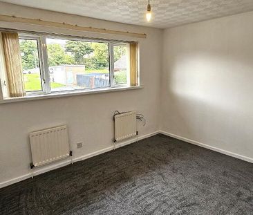 13 Grahamstown Park, Ballyclare, BT39 9RB - Photo 4