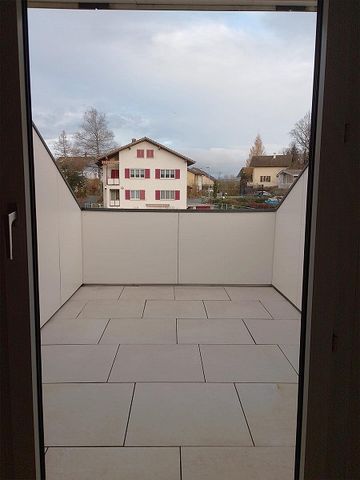 Charmante 2.5 Zimmer Dachwohnung mit Cheminée & Balkon zu vermieten - Photo 5