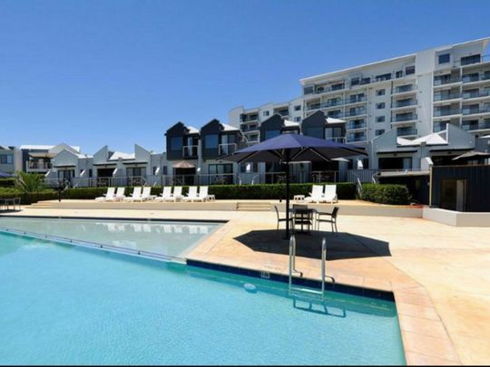 Furnished Resort Style Living - Photo 1