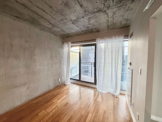 For Lease - 22 Wellesley Street Unit# 1305, Toronto, Ontario - Photo 1