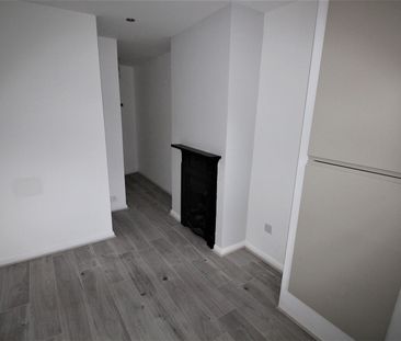 1 bed apartment to rent in Station Road, London, NW7 - Photo 3
