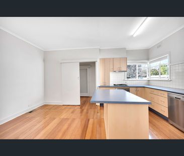 5 Hudson Street, Hampton, Vic 3188 - Photo 4