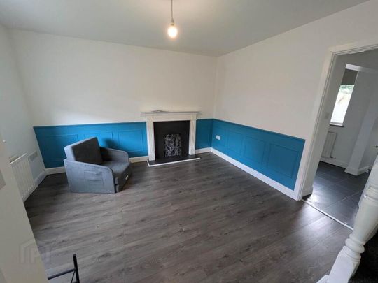 43 Upper Waterloo Road, Larne, BT40 1HD - Photo 1