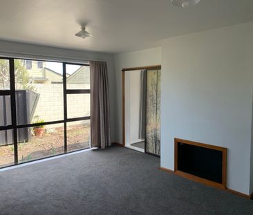 Walk to School - Photo 6