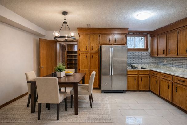 For Lease - 36 Weldrick Road, Richmond Hill, Ontario - Photo 1