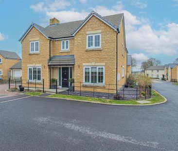 4 bedroom detached house to rent - Photo 4