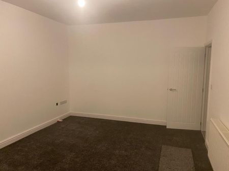2 bedroom bungalow to rent - Photo 2