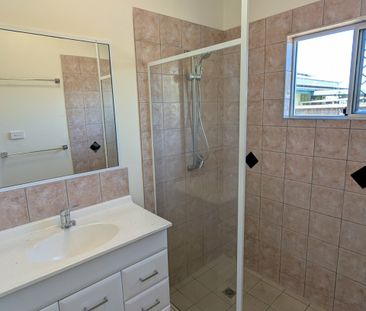 2 BEDROOM VILLA STYLE UNIT - Photo 3