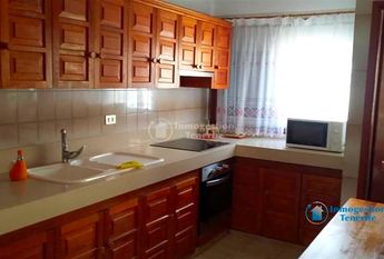 **To rent in Las Galletas, 2 bedroom apartment