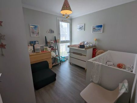 Location Appartement 4 pièces 86m² CHAMBERY 73000 - Photo 5