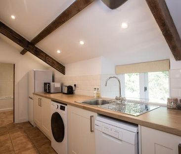 2 bedroom terraced house to rent - Photo 1