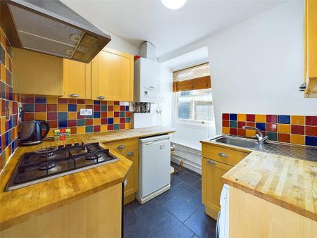 2 bedroom apartment to rent - Photo 4