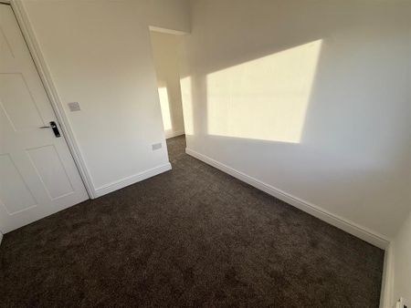 Norfolk Grove - Photo 5