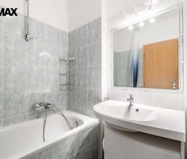 Pronájem bytu 2+kk s balkonem a parkovacím stáním, Pražská, Šestajo... - Photo 6