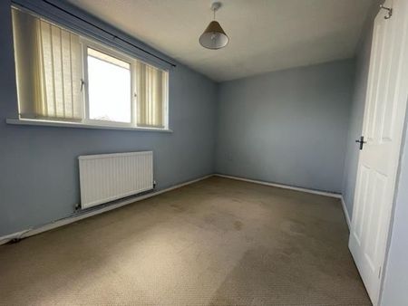 2 bedroom semi-detached house to rent - Photo 3