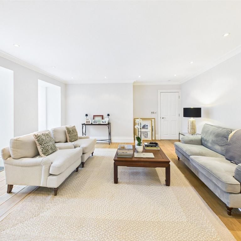 3 bedroom apartment to rent - Photo 1