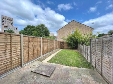 Price £1,750 pcm - Available Now - Furnished - Photo 2