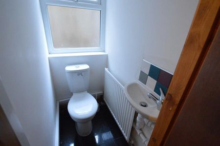 6 bedroom house to rent - Photo 5