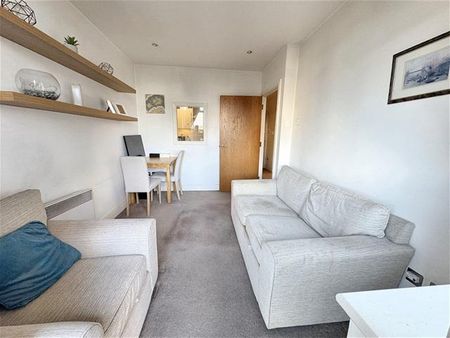 1 bedroom flat to rent - Photo 3