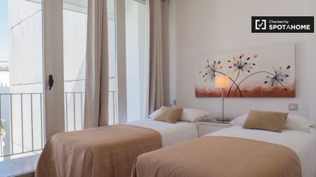 madrid, Community of Madrid 28012 - Photo 3