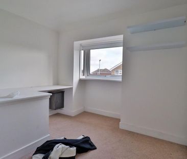 4 bedroom detached house to rent - Photo 4