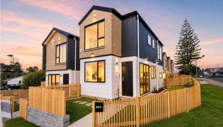 Brand New 2-Bedroom Home in Mount Wellington - Photo 5