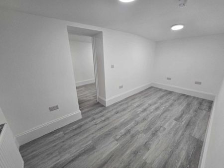 Cromwell Road, Hove - Photo 5