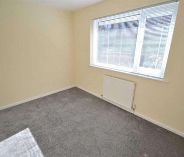 Settle Close, Lowercroft, BL8 - Photo 1