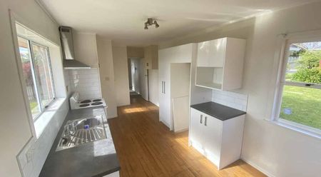Great Family Home - Photo 2