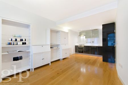 1 Bedroom Flat, Great Marlborough Street, Soho, W1F - Photo 3