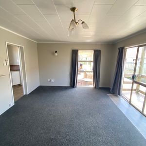 PHILLIP STREET - Photo 2