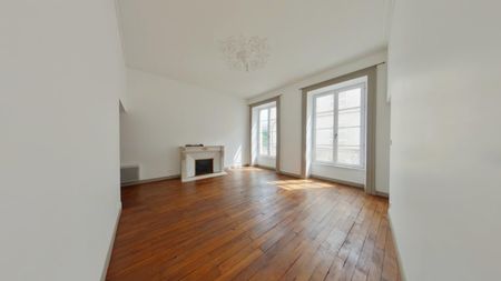 Location Appartement 3 pièces 77m² POITIERS 86000 - Photo 3