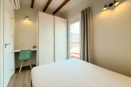 Carrer de Sant Antoni Abat, Barcelona, Catalonia 08001 - Photo 4