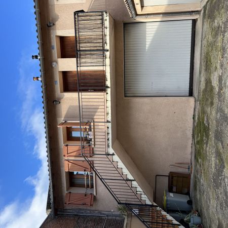 Location Appartement 2 pièces 55m² - Photo 4