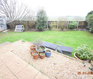 2 bedroom semi-detached house to rent - Photo 5