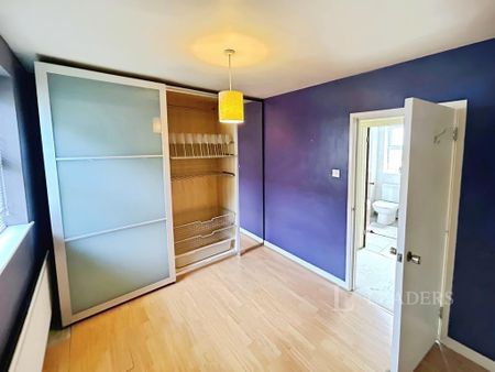 3 bedroom apartment to rent - Photo 4